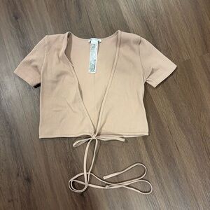 XS Balletcore Zara Elegant Nude Ribbed Tie-Front Short Sleeve Crop Top